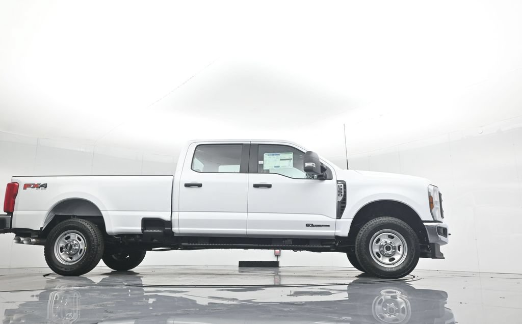 New 2026 Ford F350 XL w/ FX4 Off-Road Package AWD/4WD image 45