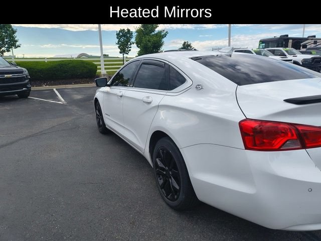 Used 2017 Chevrolet Impala LT w/ Convenience Package FWD image 5
