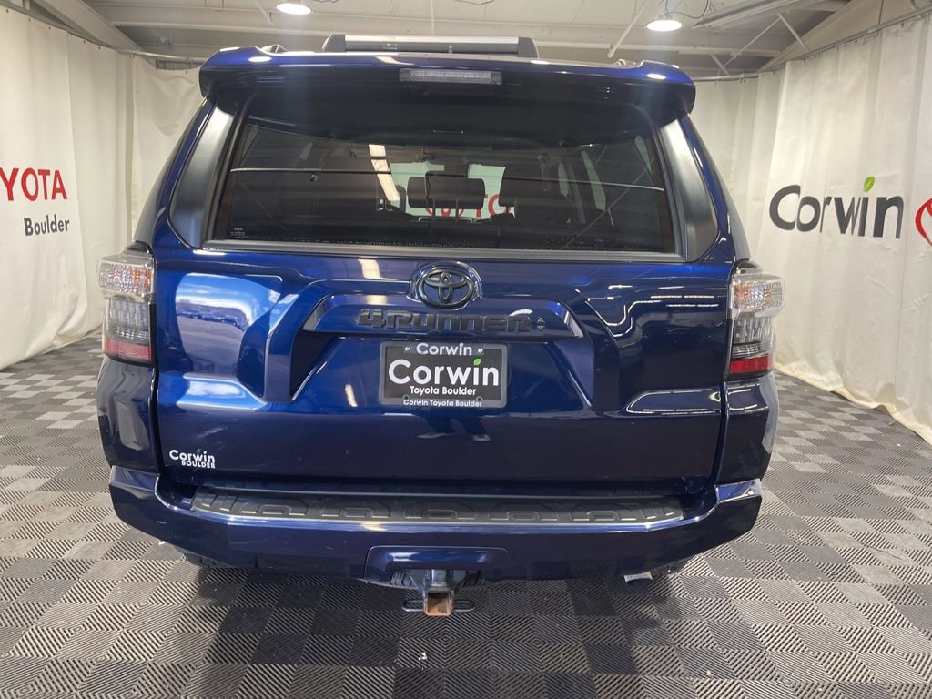 Used 2023 Toyota 4Runner SR5 Premium image 5