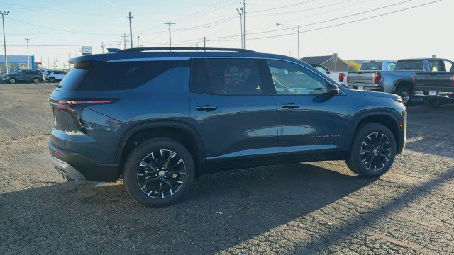 New 2026 Chevrolet Traverse LT w/ Sun and Wheel Package image 9