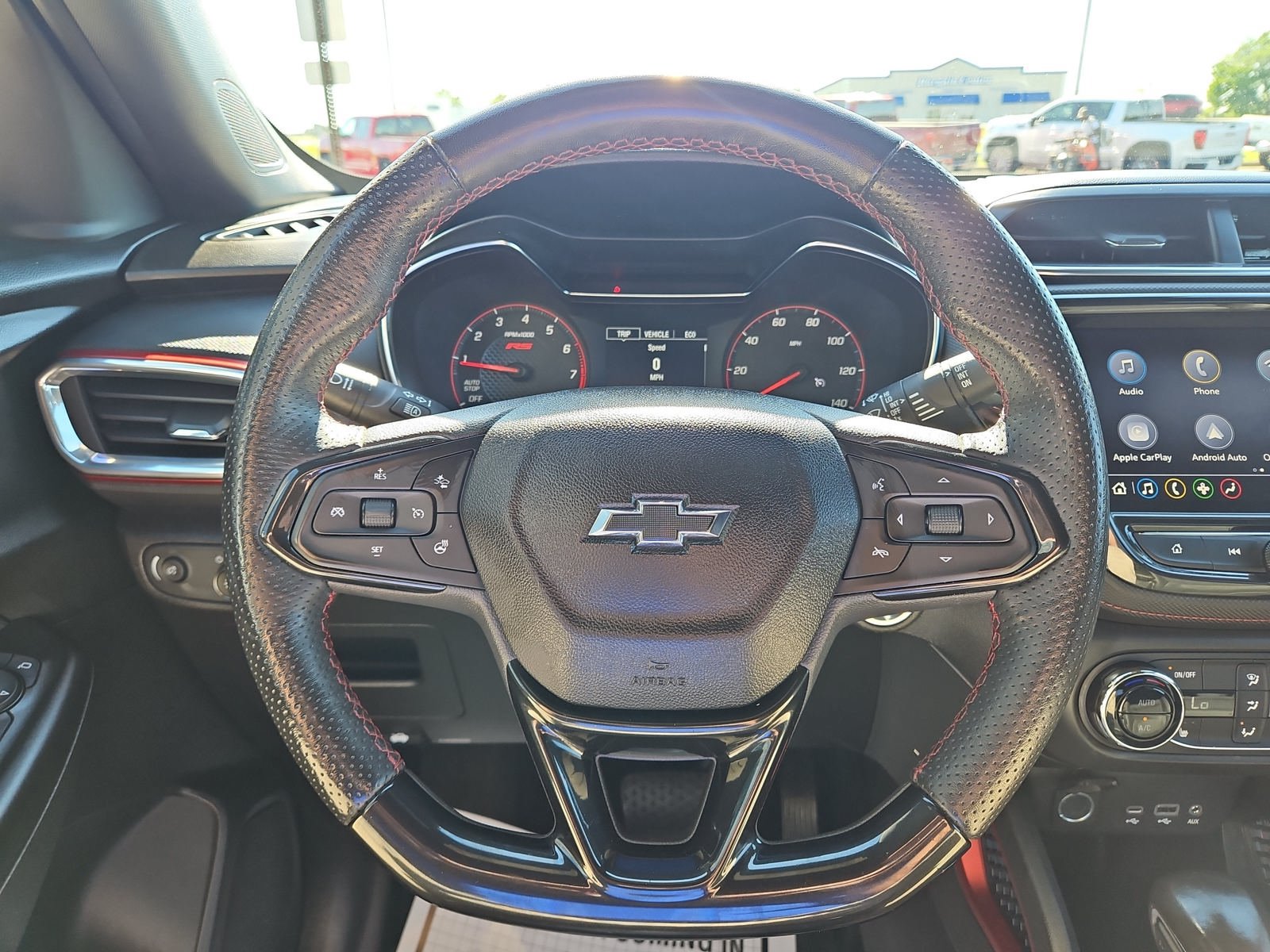 Used 2023 Chevrolet TrailBlazer RS w/ Convenience Package FWD image 11