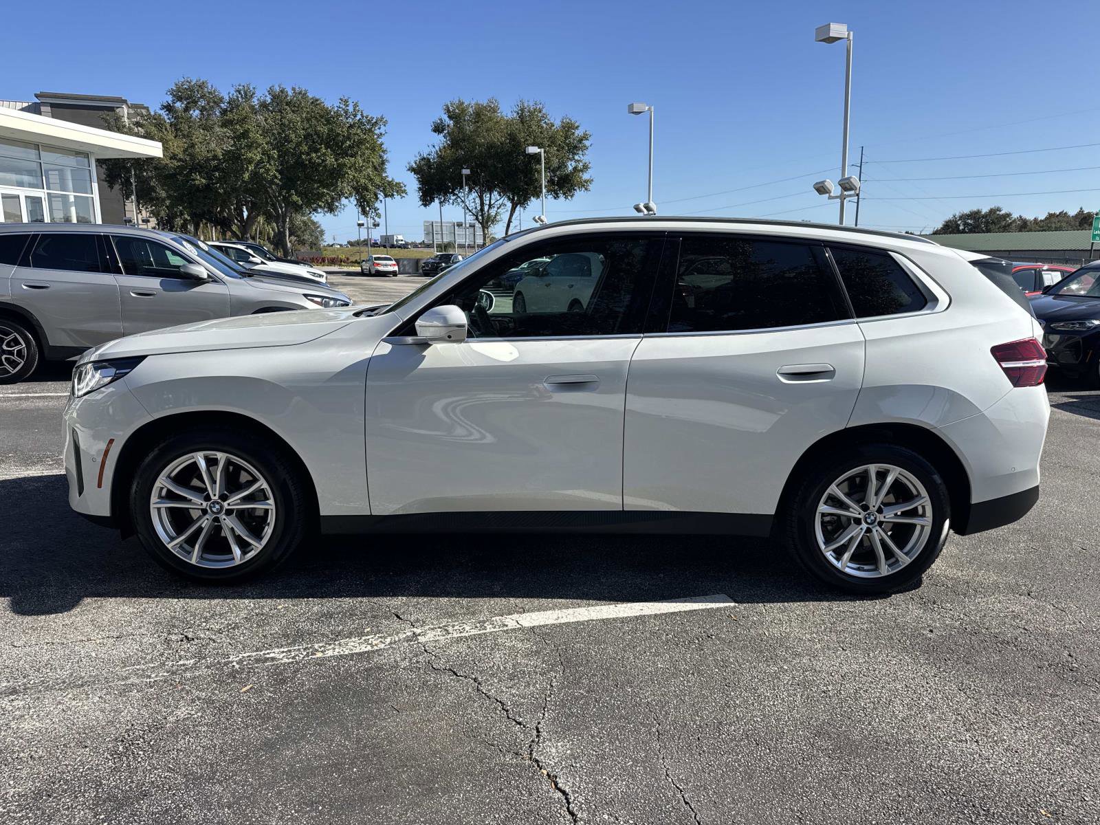 Certified 2025 BMW X3 xDrive30i w/ Premium Package image 7