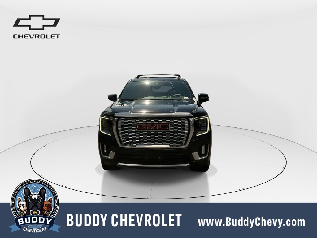 Used 2023 GMC Yukon XL Denali AWD/4WD image 3