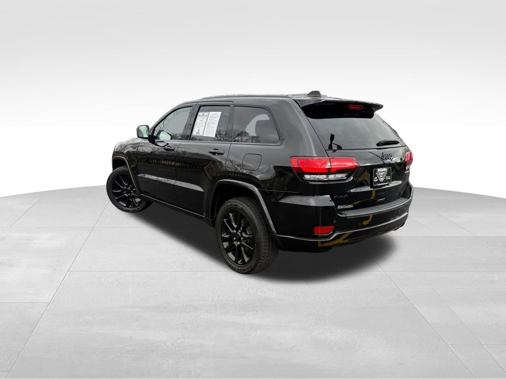 Used 2019 Jeep Grand Cherokee Altitude image 5