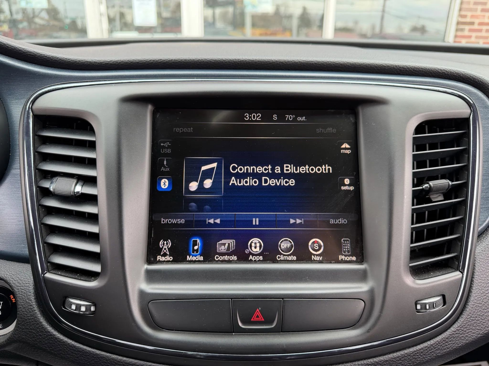 Used 2015 Chrysler 200 S w/ Navigation & Sound Group I image 22