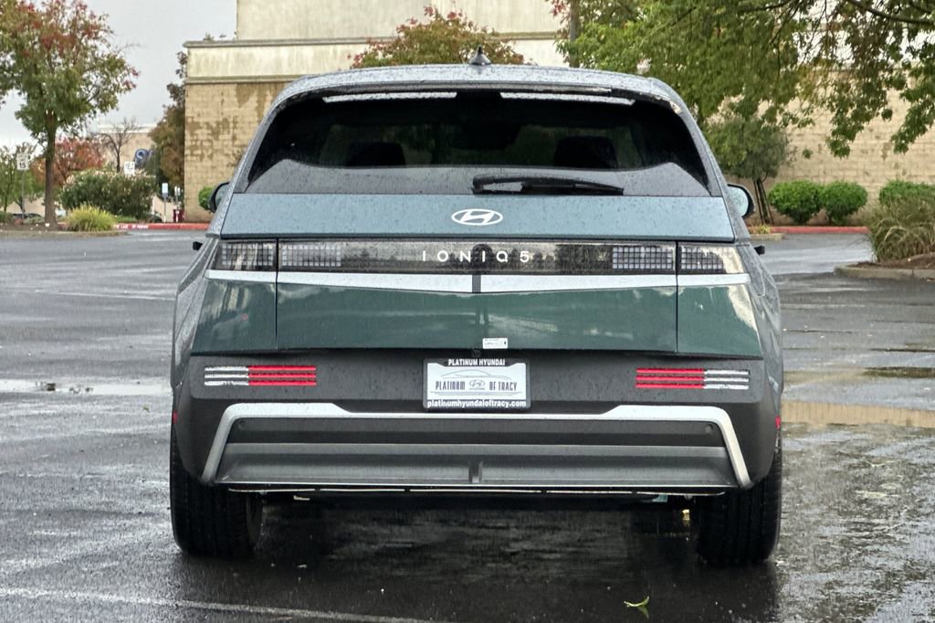 New 2026 Hyundai Ioniq 5 SEL image 5