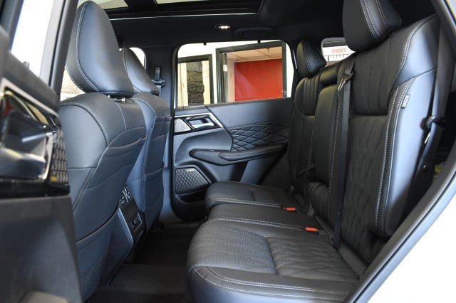 New 2026 Mitsubishi Outlander SEL Black Edition AWD/4WD image 28