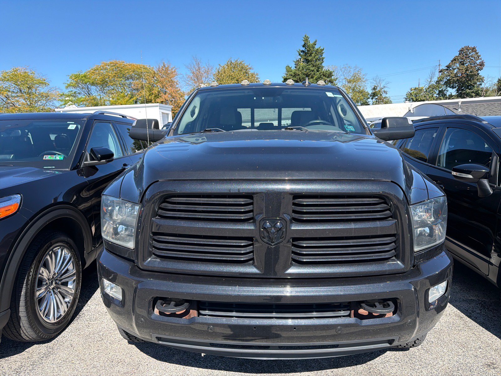 Used 2017 RAM 2500 Big Horn w/ Sport Appearance Group AWD/4WD image 2