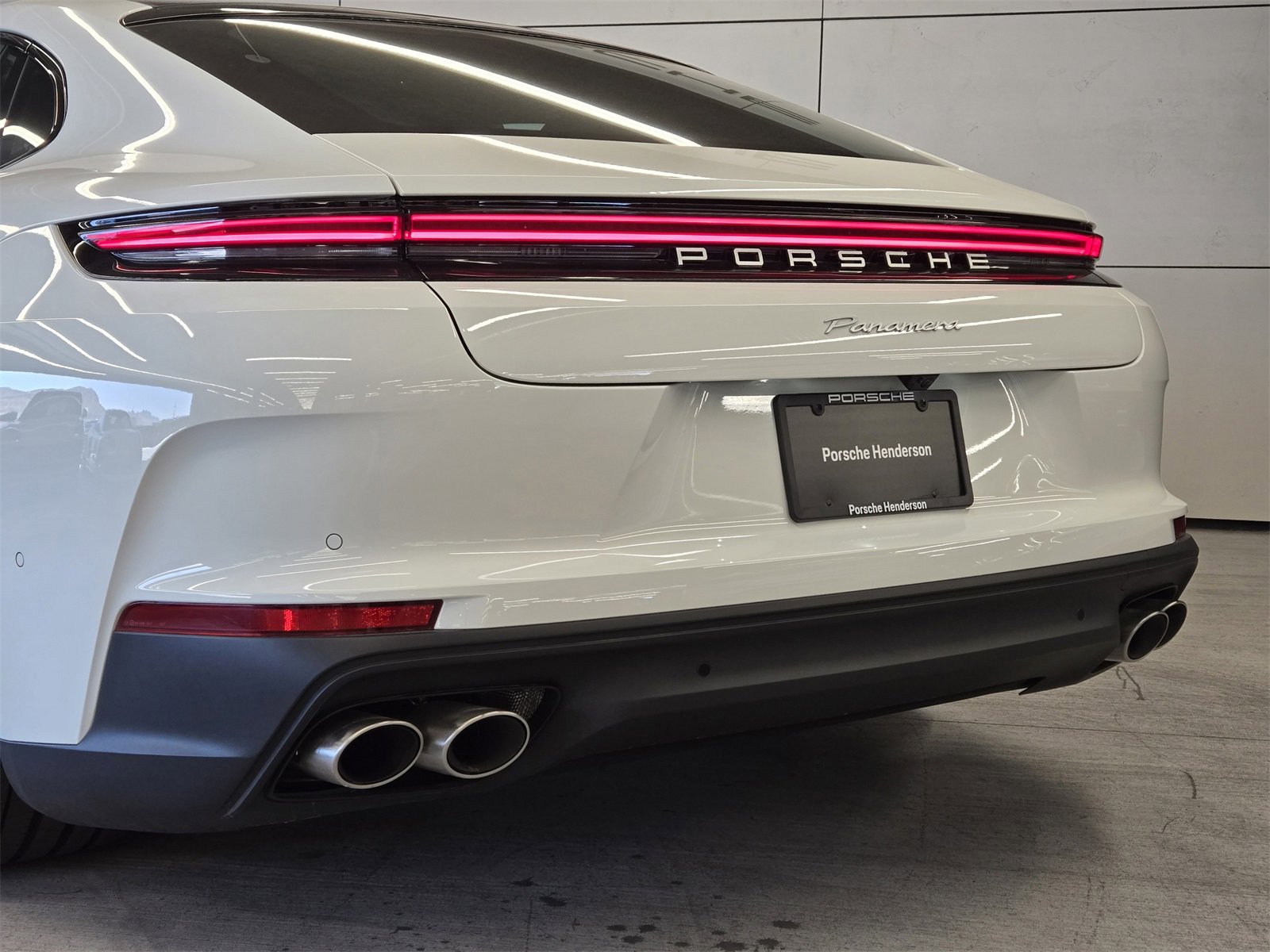 New 2025 Porsche Panamera image 8