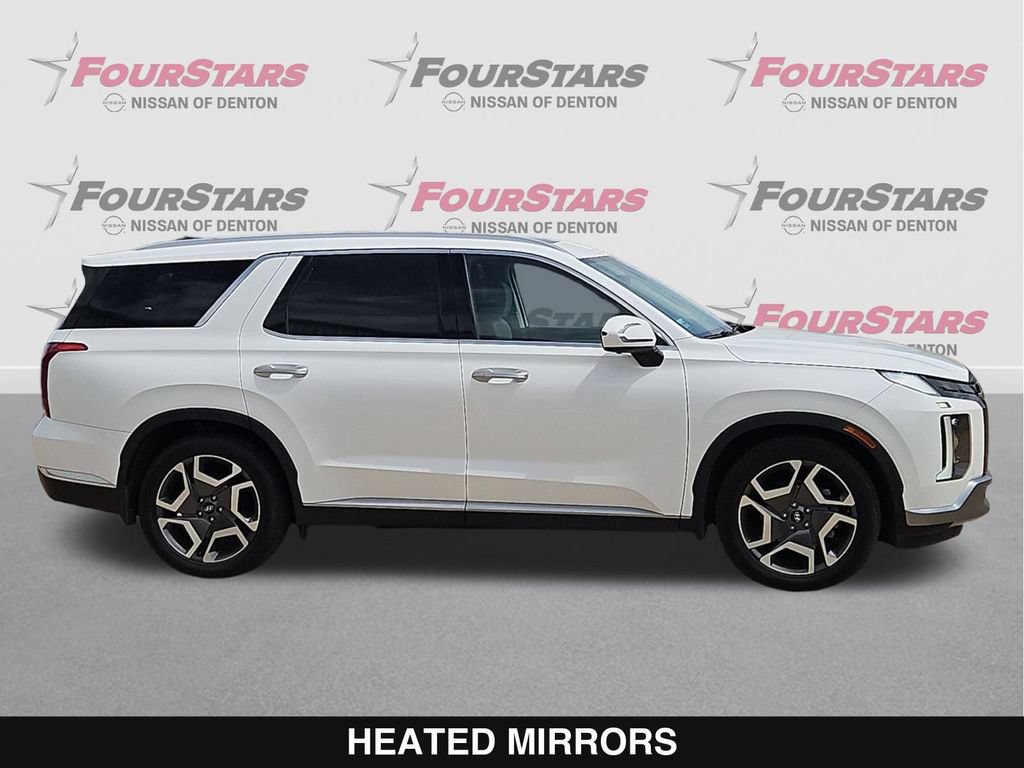 Used 2023 Hyundai Palisade Limited FWD image 3