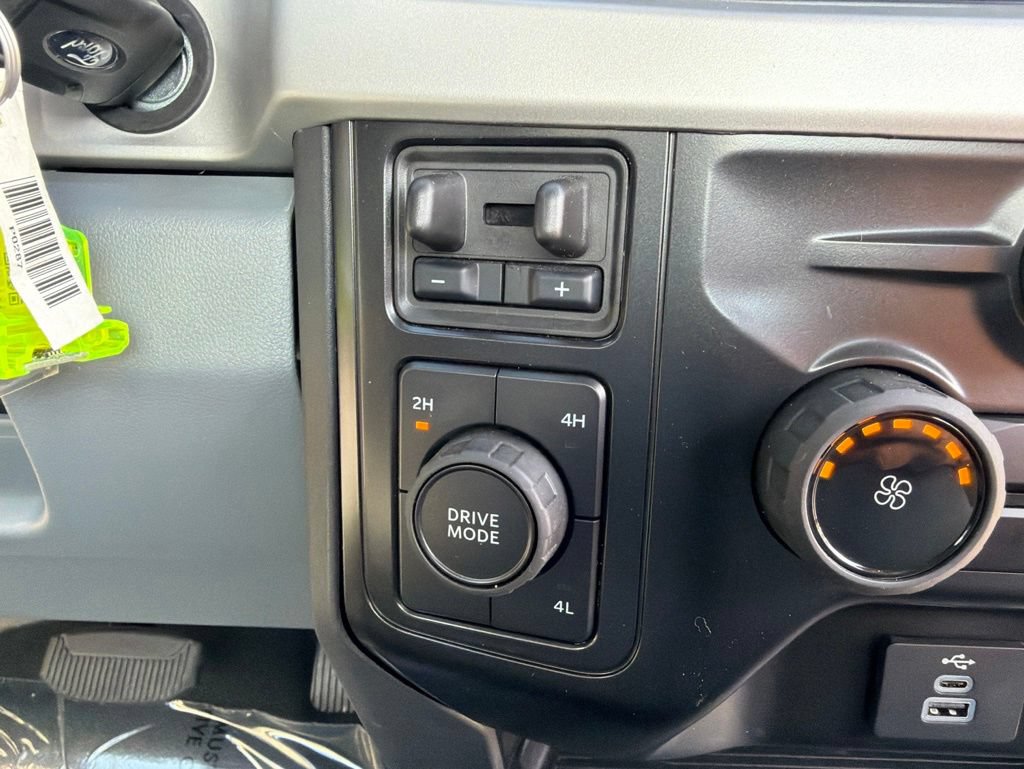 Used 2025 Ford F450 XL w/ XL Chrome Package AWD/4WD image 20