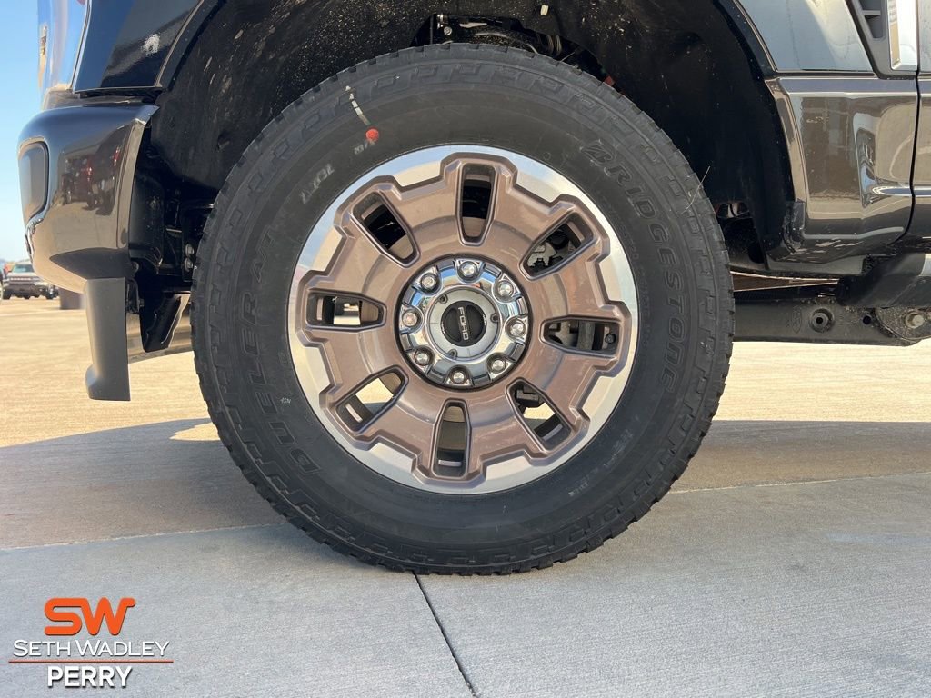 New 2025 Ford F350 King Ranch w/ FX4 Off-Road Package image 11