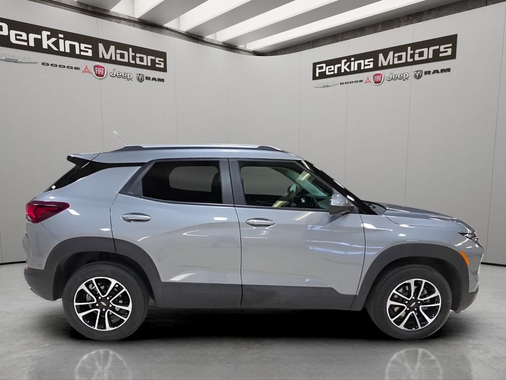 Used 2026 Chevrolet TrailBlazer LT AWD/4WD image 6
