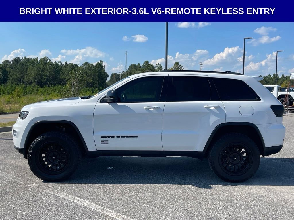 Used 2021 Jeep Grand Cherokee Freedom Edition AWD/4WD image 6