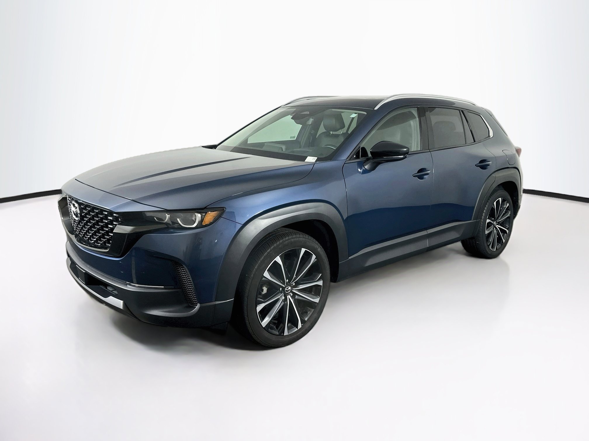 Used 2025 MAZDA CX-50 AWD 2.5 S w/ Premium Plus Pkg image 3