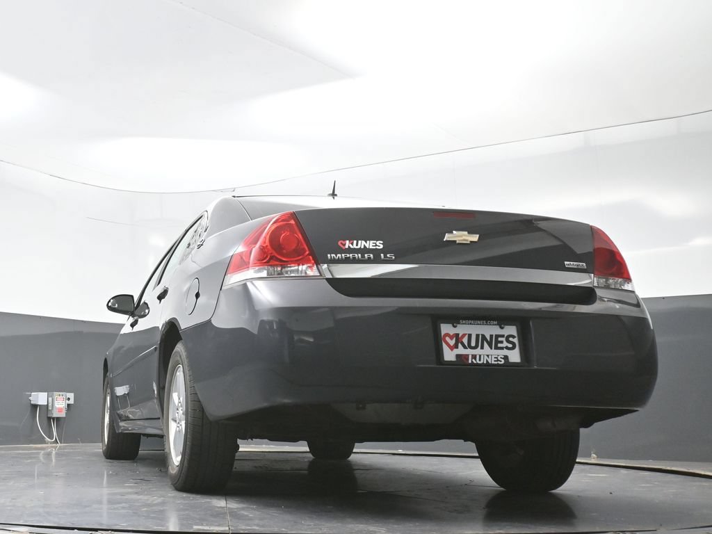 Used 2009 Chevrolet Impala LS FWD image 49