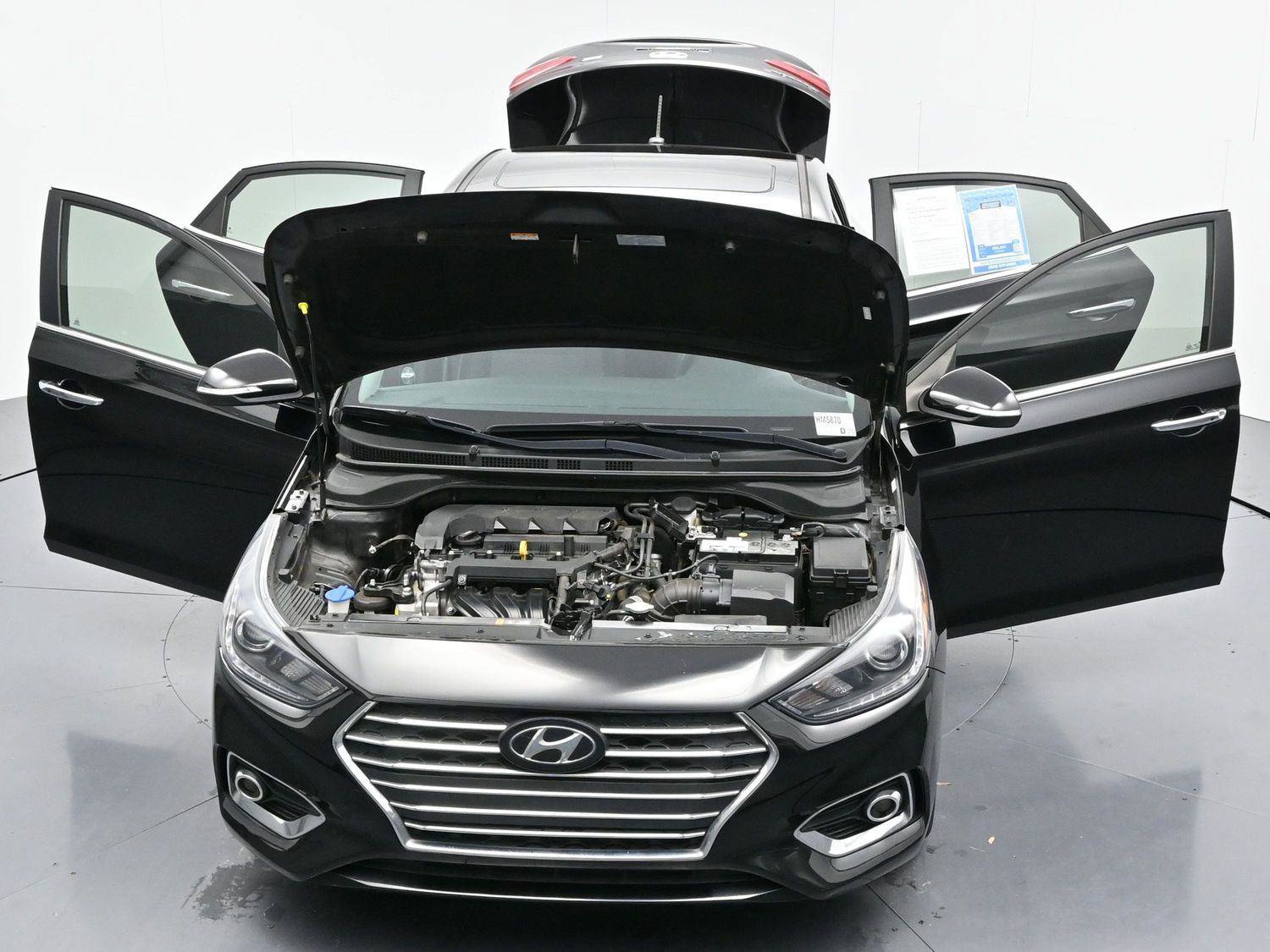 Used 2021 Hyundai Accent Limited image 43