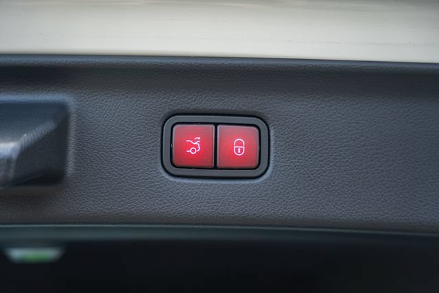 Certified 2023 Mercedes-Benz S 500 4MATIC image 11