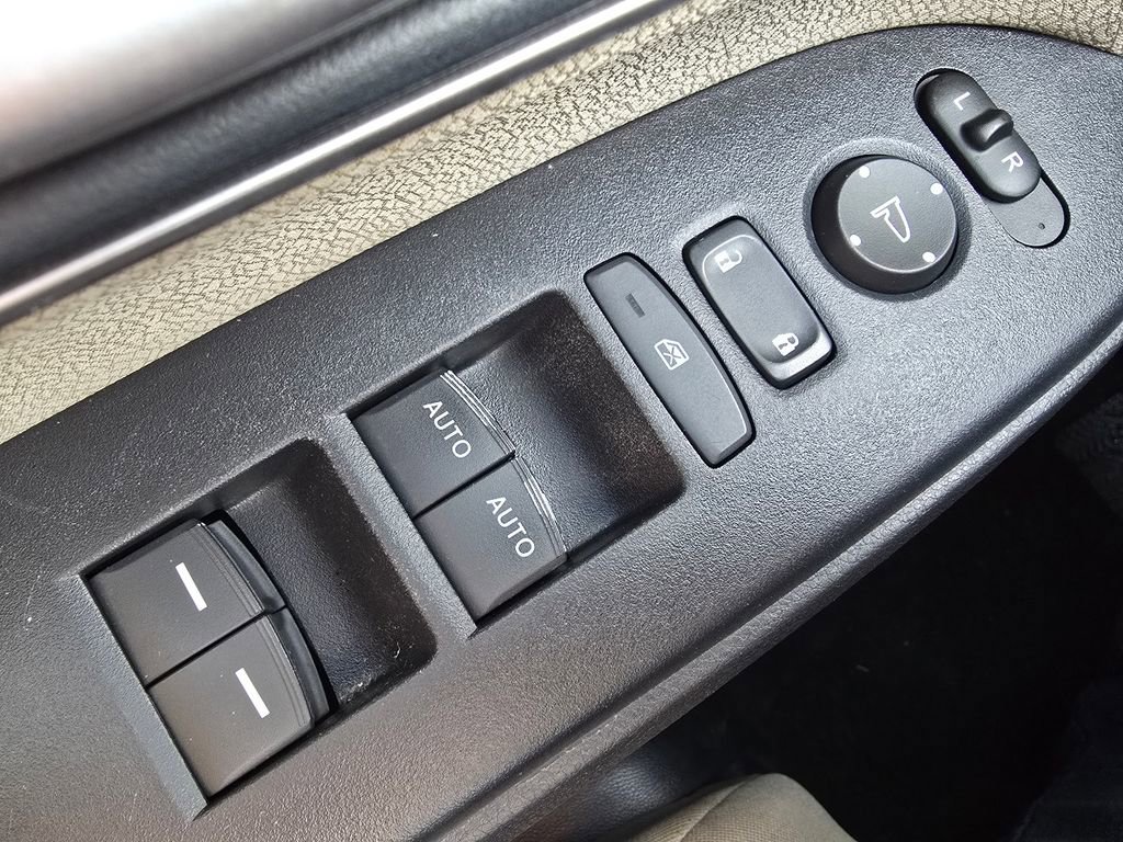 Used 2020 Honda CR-V EX image 24