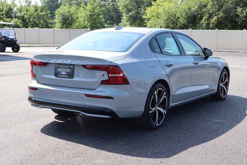 Used 2024 Volvo S60 B5 Core AWD/4WD image 3