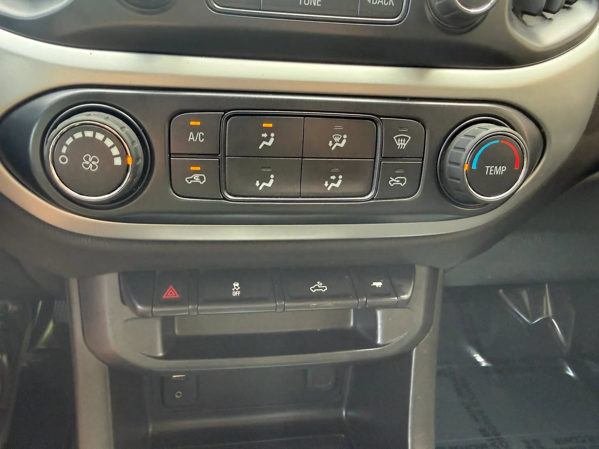 Used 2017 Chevrolet Colorado LT RWD image 19