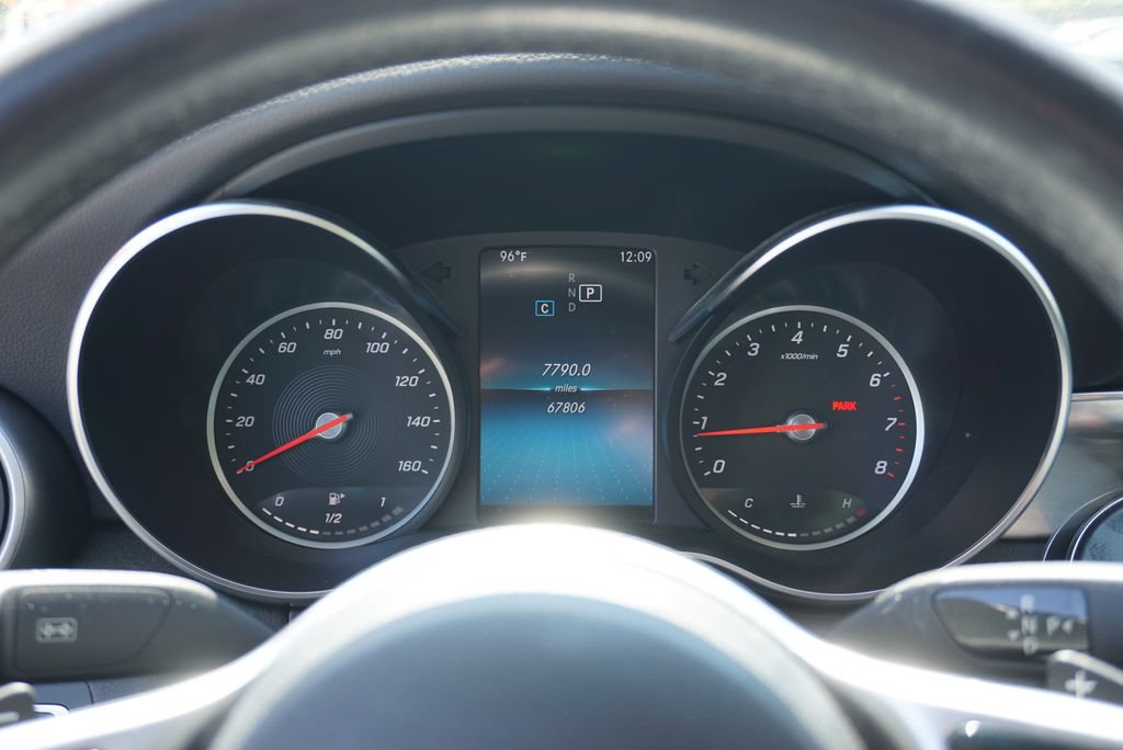 Used 2019 Mercedes-Benz C 300 Sedan image 16