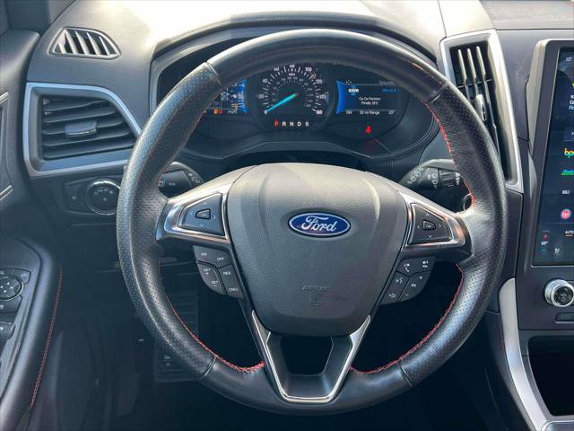 Used 2022 Ford Edge ST-Line w/ Cargo Accessory Package image 13