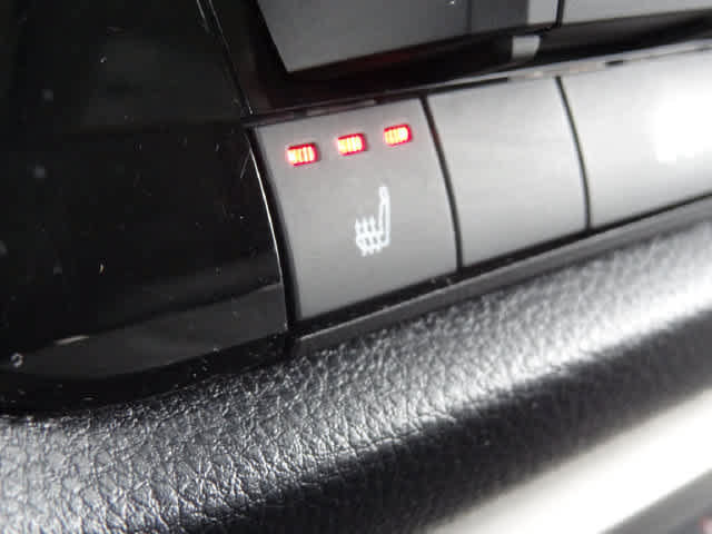 Used 2024 Toyota Tundra SR5 w/ SR5 Premium Package AWD/4WD image 31