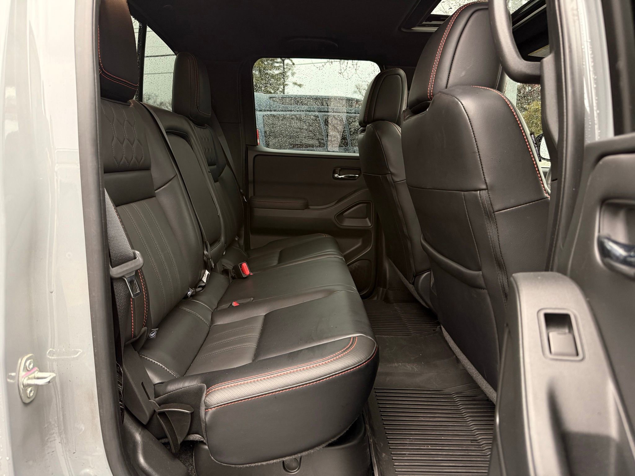 Used 2024 Nissan Frontier PRO-4X w/ Pro Premium Package image 31