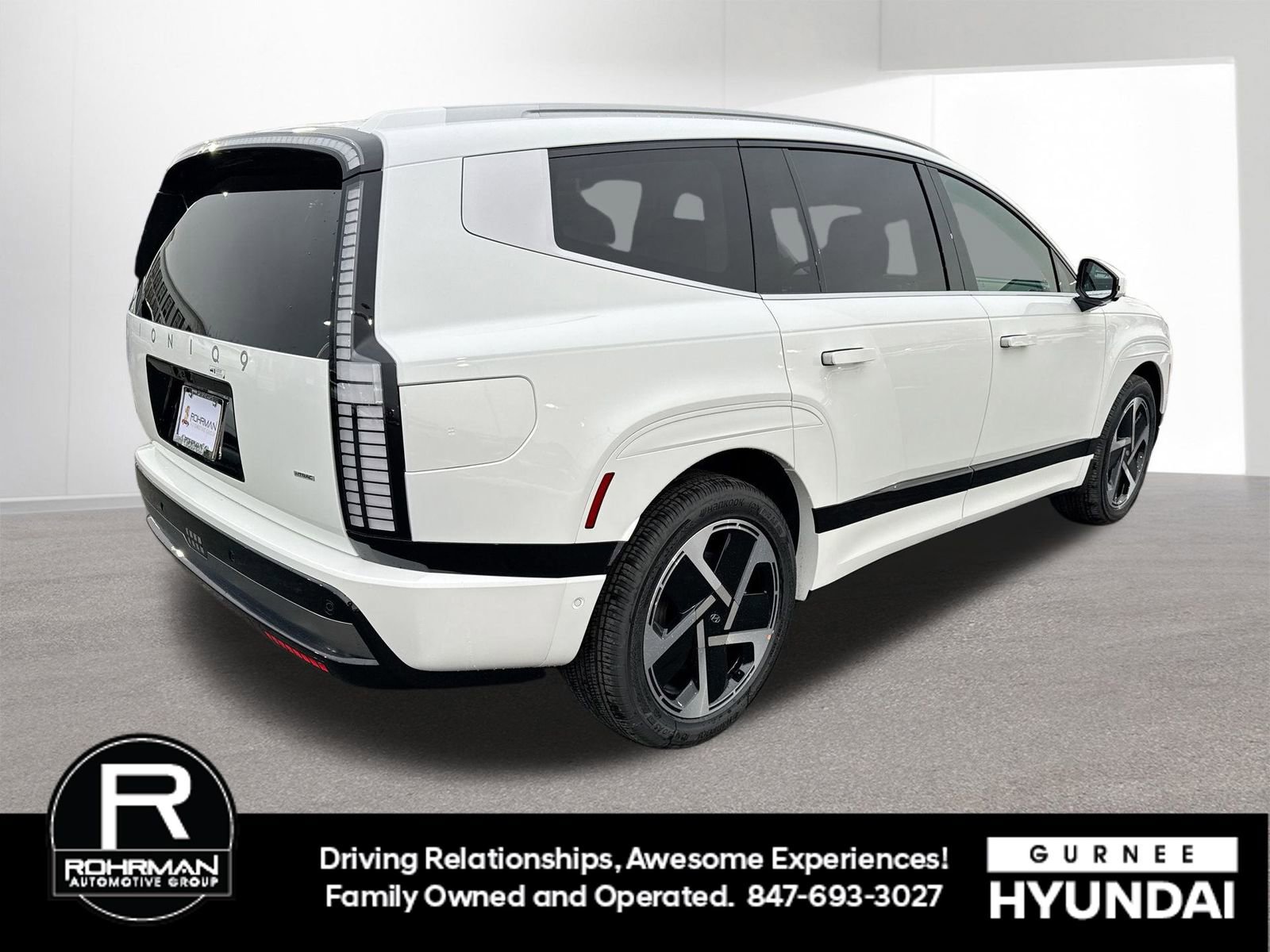 New 2026 Hyundai Ioniq 9 Calligraphy image 10