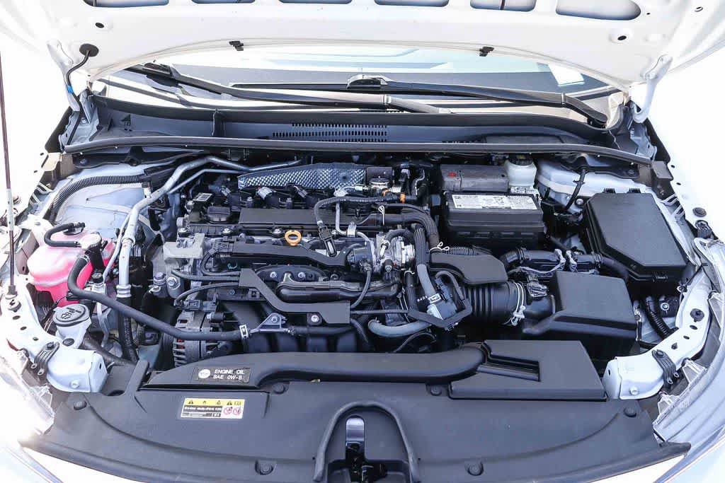 Used 2025 Toyota Corolla LE FWD image 29