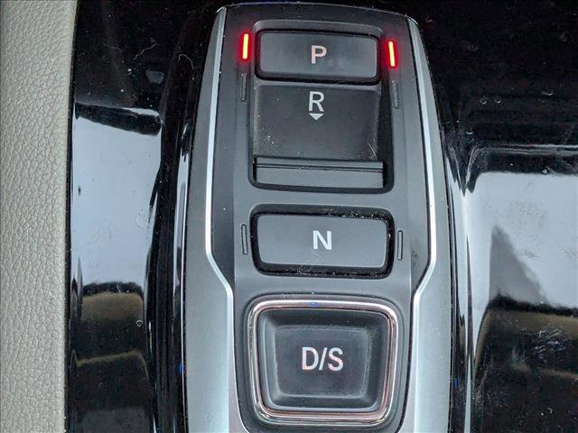 Used 2019 Honda Pilot Touring image 10