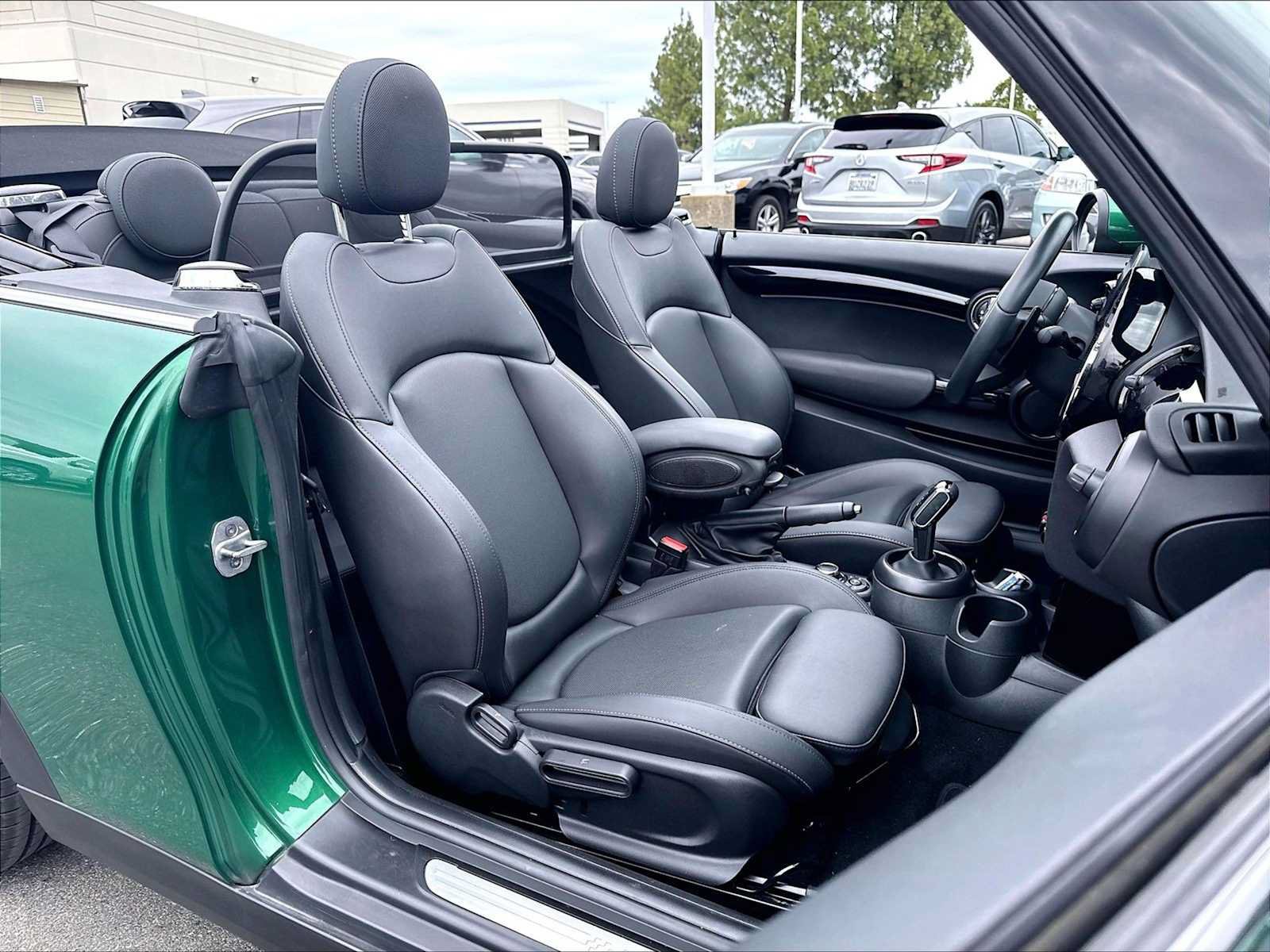 Used 2024 MINI Cooper S FWD image 10
