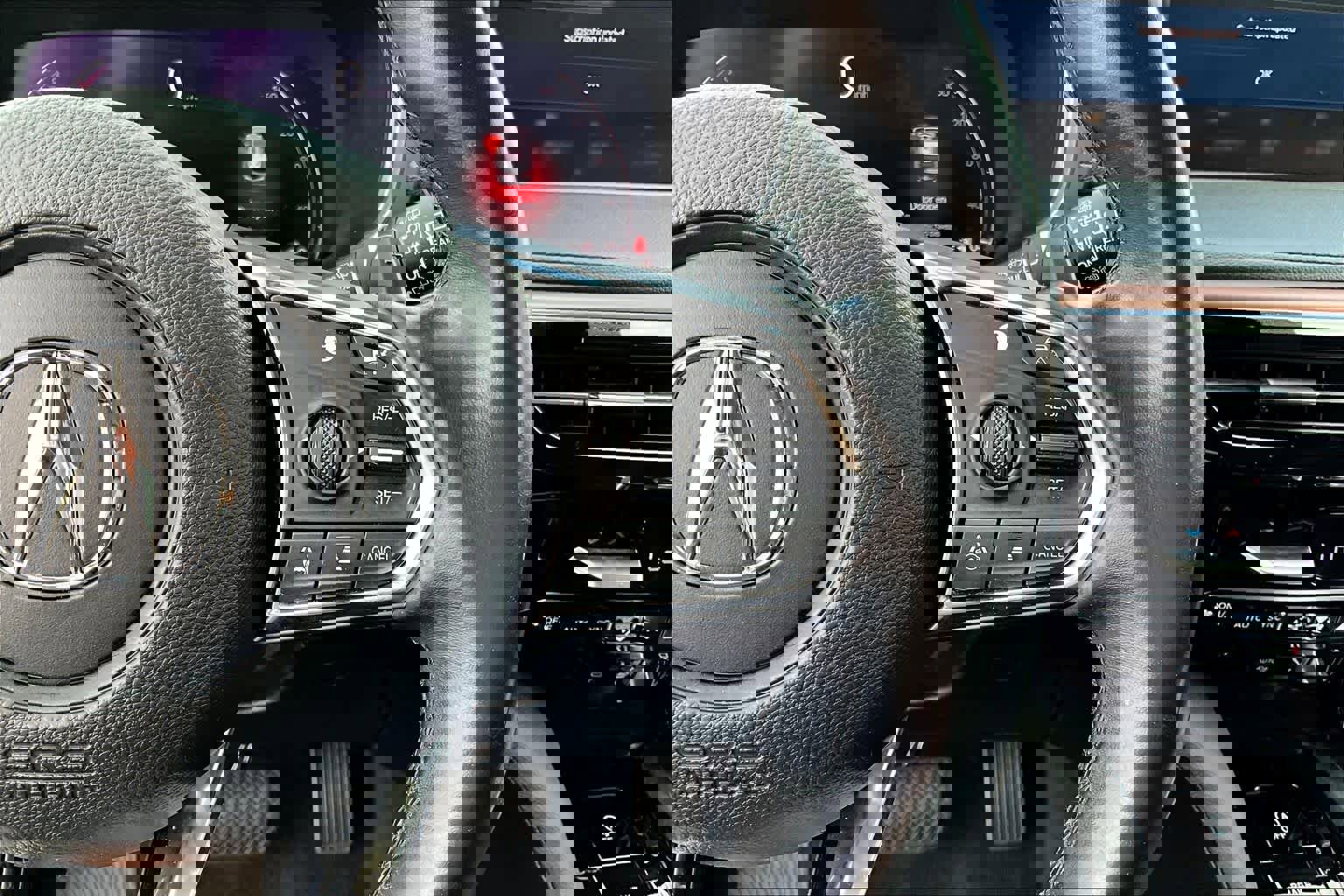 Used 2022 Acura MDX FWD image 22