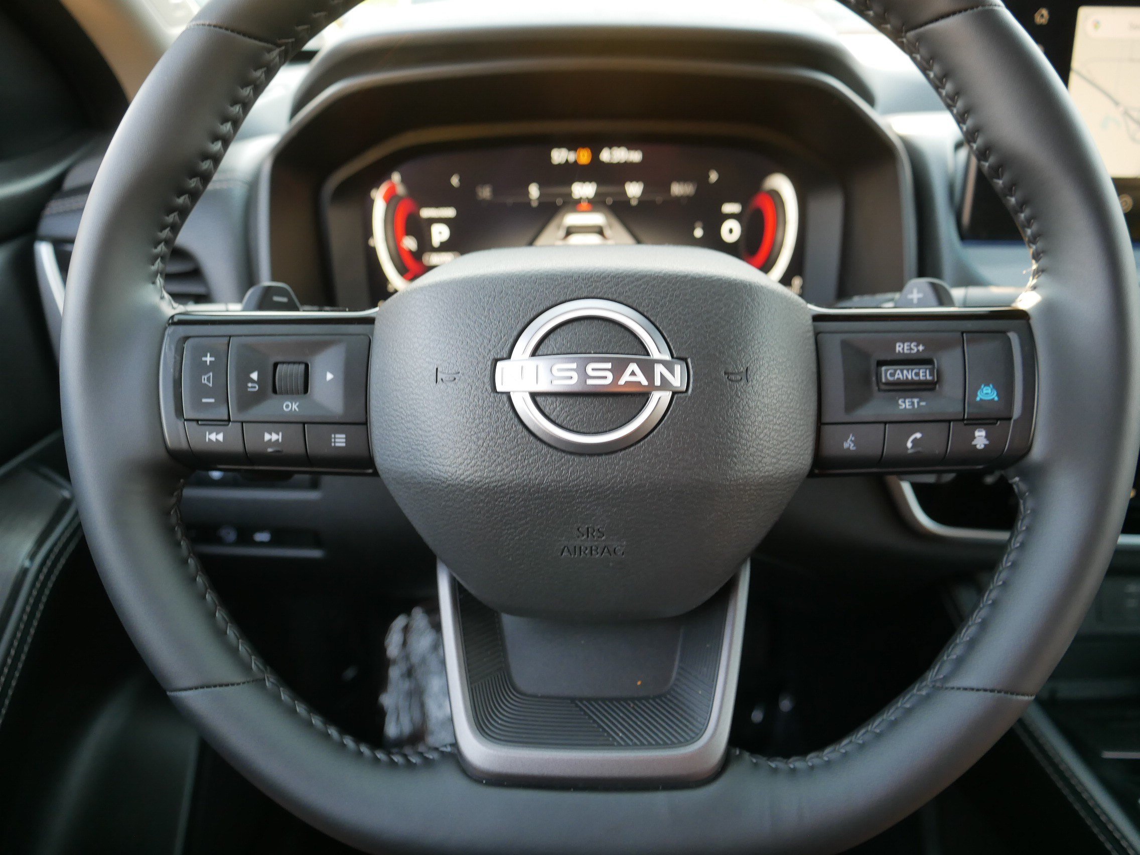 Certified 2025 Nissan Rogue Platinum w/ Platinum Premium Package AWD/4WD image 25