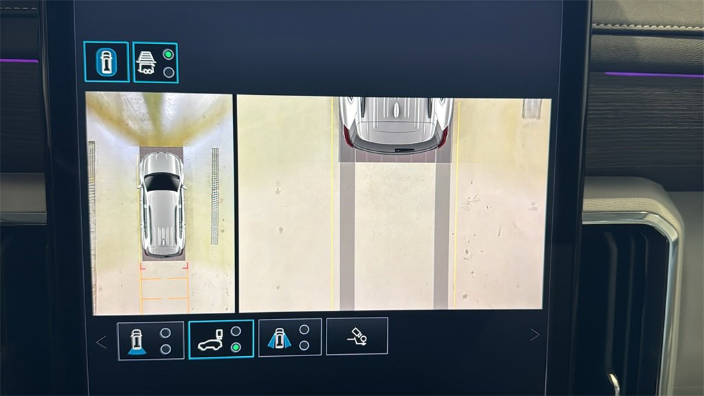 Used 2024 GMC Acadia Denali image 42