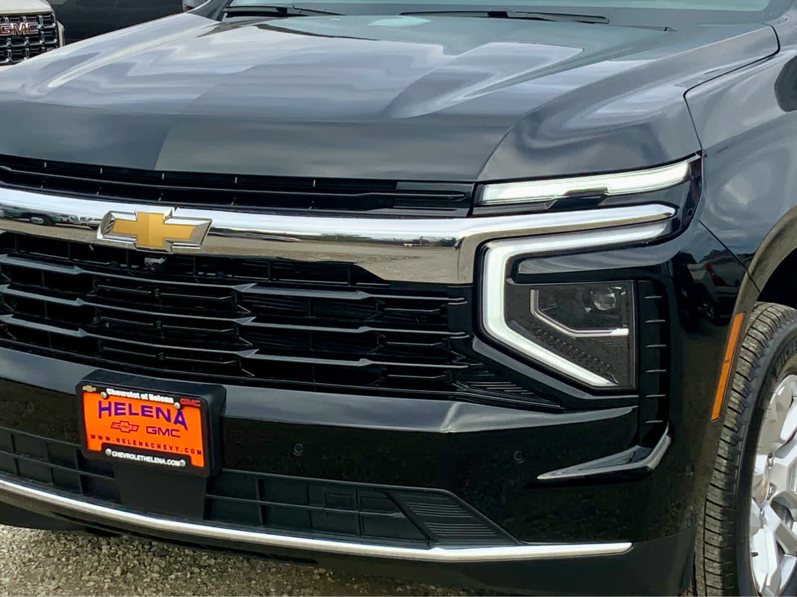 New 2026 Chevrolet Suburban LS AWD/4WD image 13