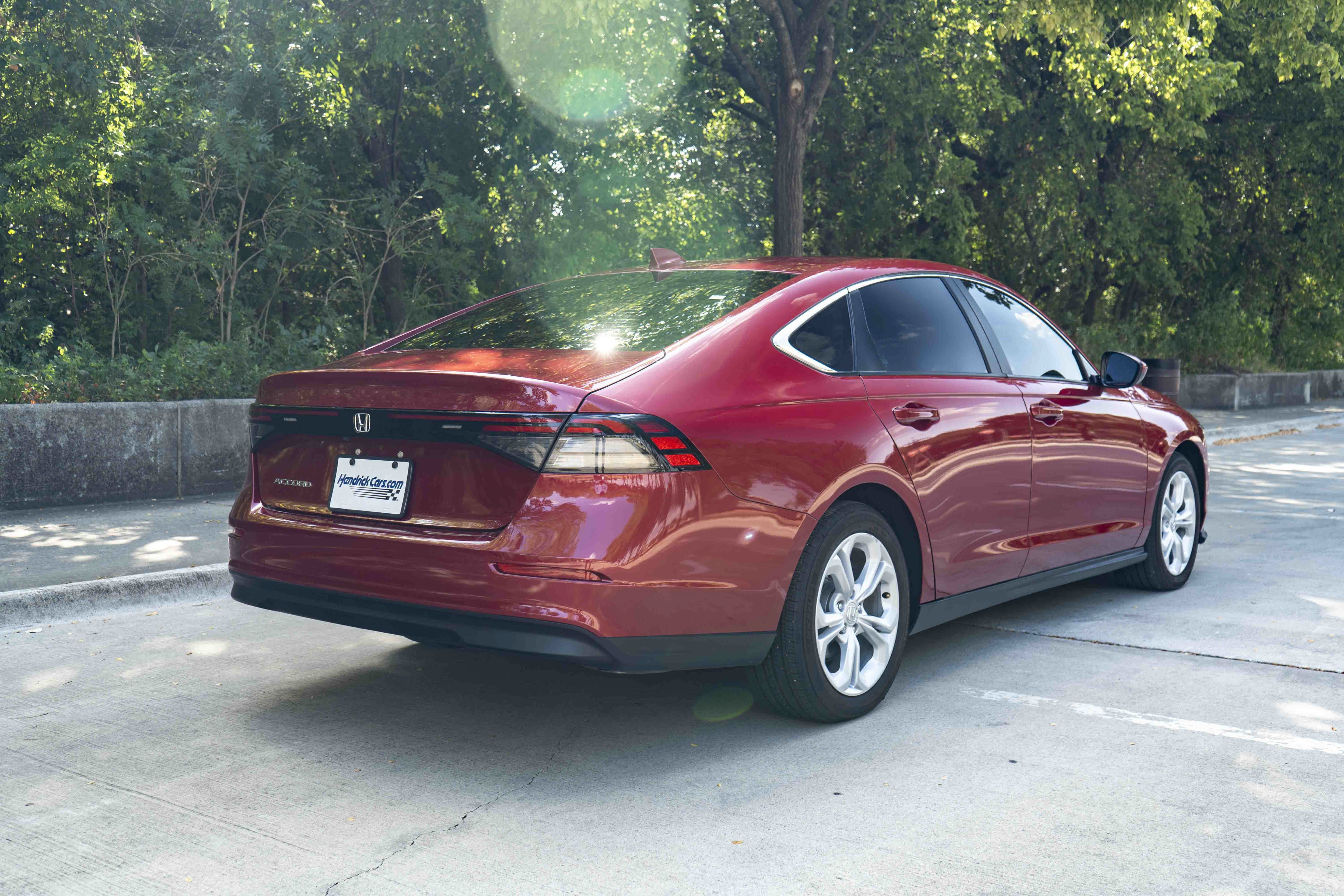 Used 2025 Honda Accord LX image 9