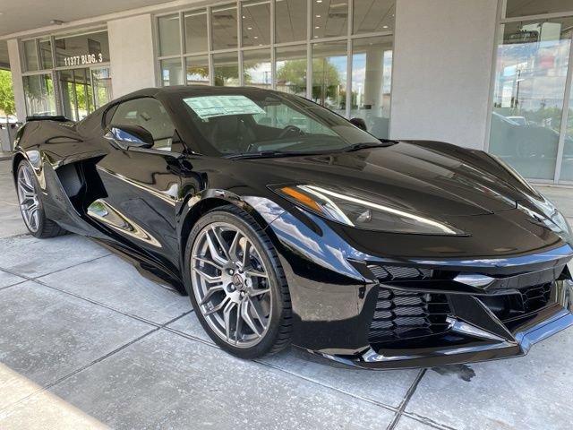 New 2026 Chevrolet Corvette Z06 w/ Stealth Interior Trim Package RWD image 4