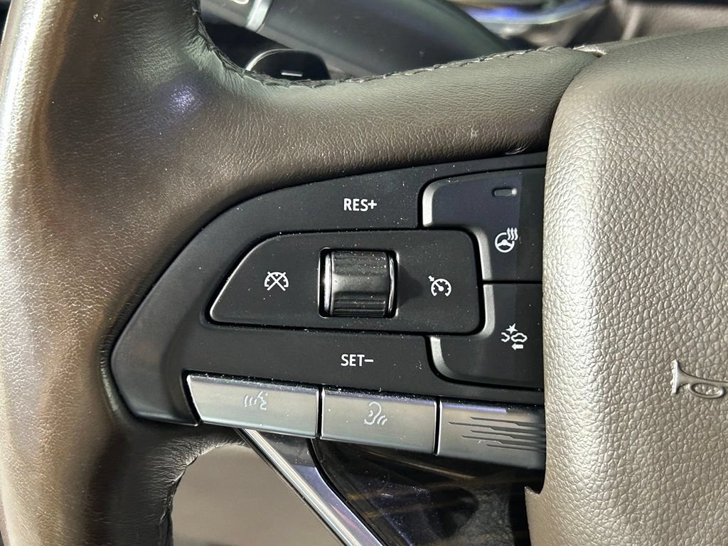 Used 2021 Cadillac Escalade Sport w/ Driver Assist Tech Package AWD/4WD image 32
