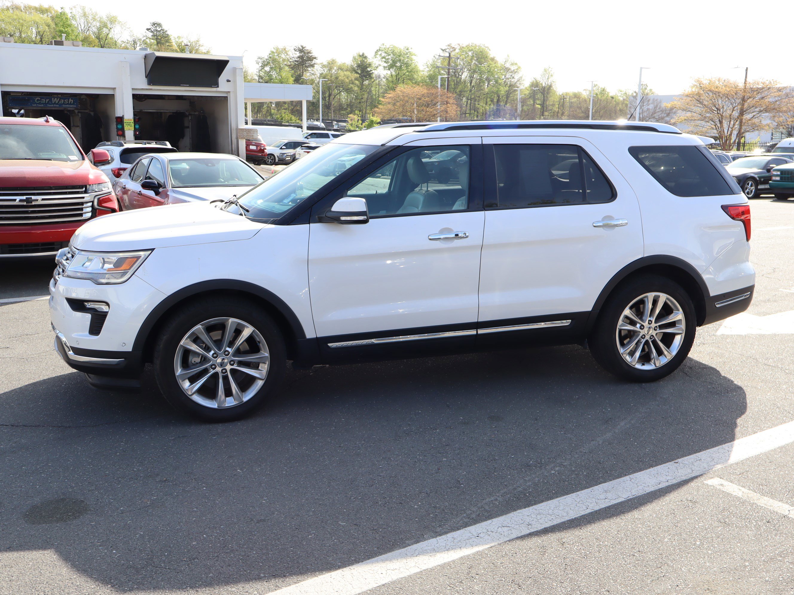 Used 2018 Ford Explorer Limited w/ Equipment Group 301A image 18