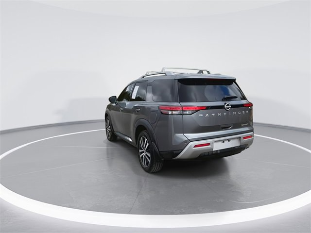 Used 2023 Nissan Pathfinder Platinum image 9