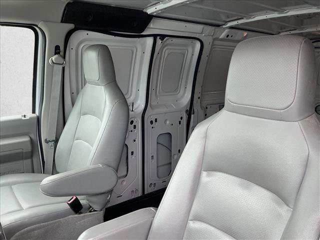 Used 2013 Ford E-250 and Econoline 250 w/ Commercial Cargo Van Pkg RWD image 12