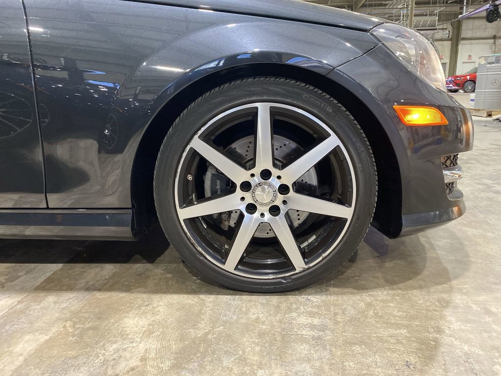 Used 2015 Mercedes-Benz C 350 4MATIC Coupe image 22