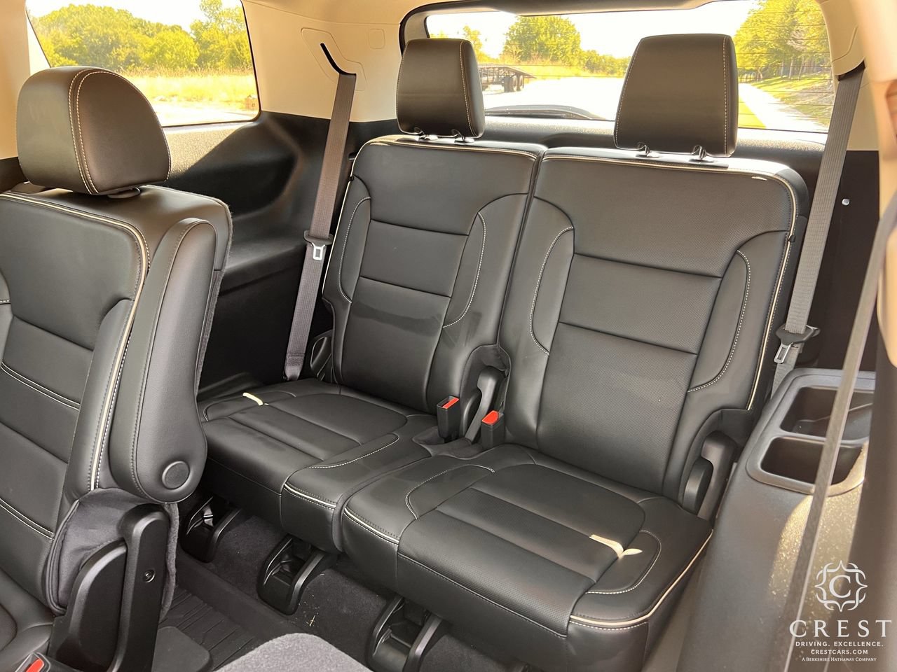 Used 2022 GMC Acadia Denali w/ Denali Technology Package FWD image 29