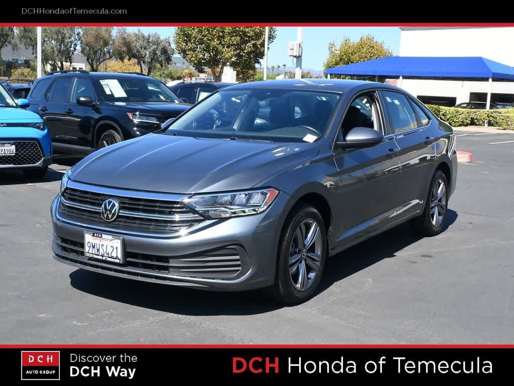 Used 2024 Volkswagen Jetta SE