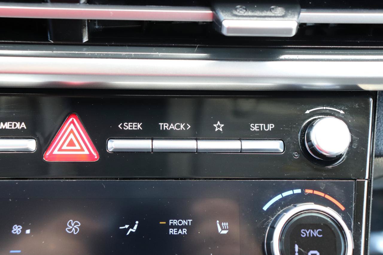 Used 2026 Hyundai Santa Fe SEL AWD/4WD image 44