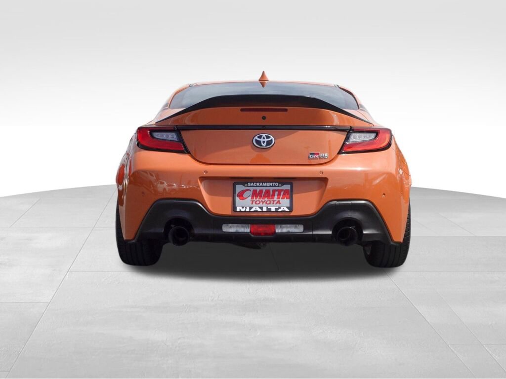 Certified 2023 Toyota GR86 10th Anniversary SE image 4