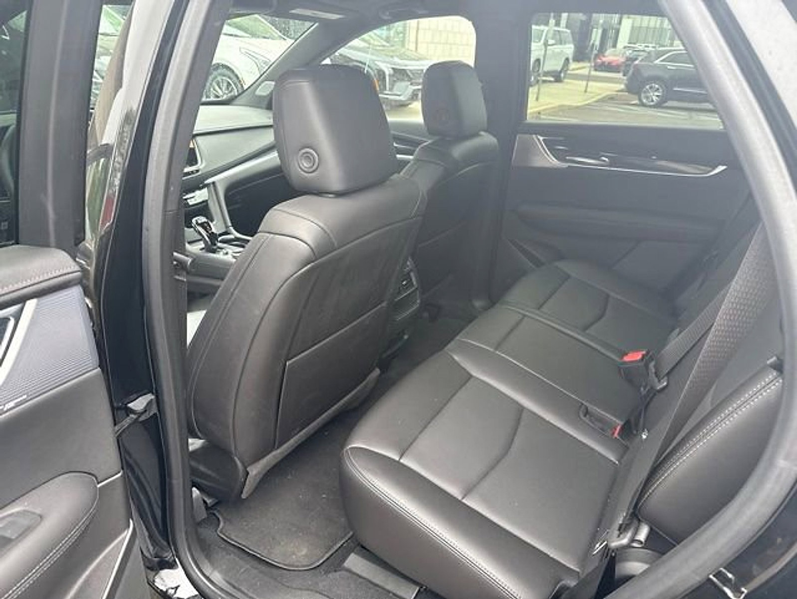 Certified 2023 Cadillac XT5 Premium Luxury AWD/4WD image 8