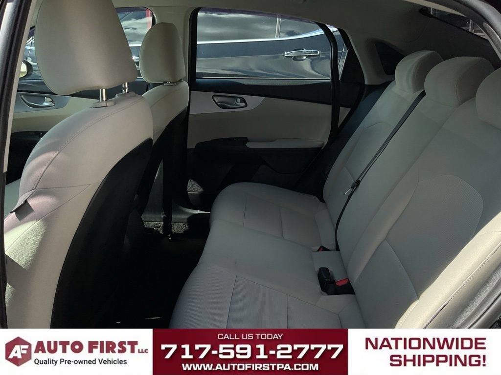 Used 2022 Kia Forte LXS FWD image 13